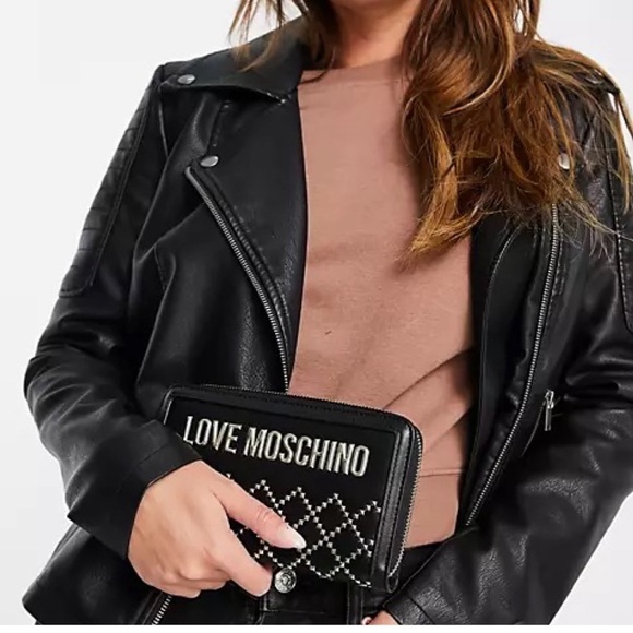 NWT Love Moschino Quilted and Studded Portafogli Pu Nero Wallet, Large - Picture 5 of 12